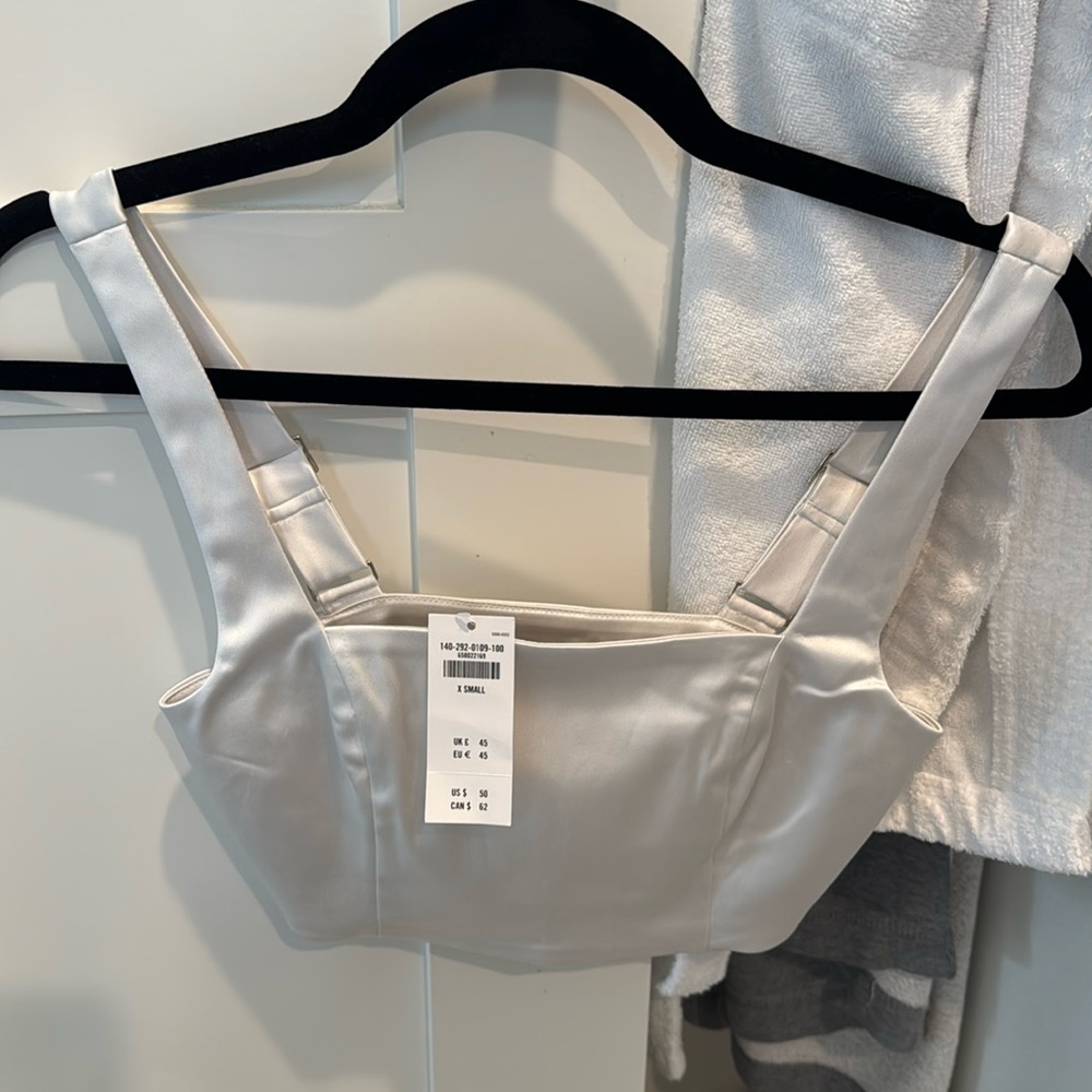 Abercrombie satin crop top- never worn/tags still on